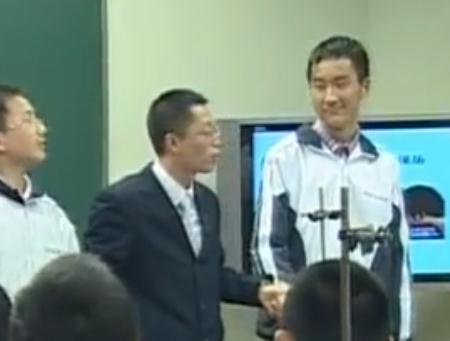 ��������ʾ���n���\�Ӻ��໥���á����������ݣ�һ��