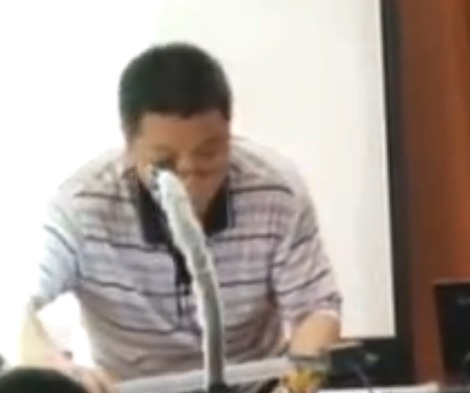 ���Č�ȫ���������������n��չʾ�n�^Ħ_��׃��ֱ���\�ӵ��ٶ��cλ�Ƶ��P(gu��n)ϵ_����_�