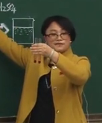 �K�̰滯�W����һ�ڶ����}�ڶ���Ԫ���x�ӷ������ڶ��n�r������ʡ��(y��u)�|(zh��)�n��