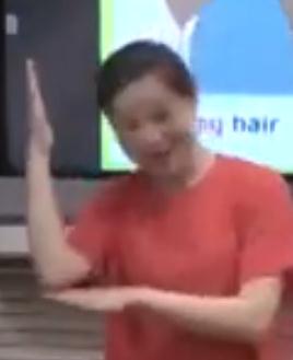 �ʐ۰����꼉�σ�Unit 2 Looking Different Topic I have a small nose����ʡ - �G��