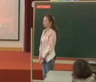 �Ϻ���С�W(xu��)Ӣ�Z�̎��n�ý̌W(xu��)�^ĦFlowers for mother���֣��̎��f�nҕ�l����䛣�