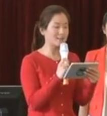 �Ϻ���С�WӢ�Z�̎��n�ý̌W�^ĦThe spring festival�S�҅^���̎��f�nҕ�l����䛣�