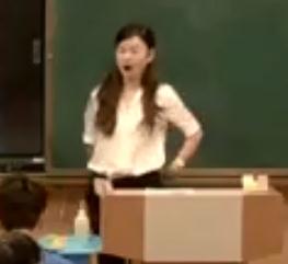 �������g�����桶���g�b�p���ھ��n���龰���� ���˺�һ���Ї��Ŵ��L���XӢ֮�δ�ɽˮ���b�p������ʡ - ����