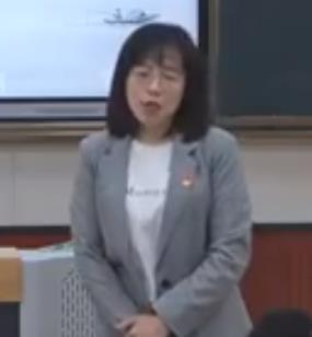 �M���еڶ��á��p�����n�ý̌Wչʾ�n��СӢ�����������ؕ�^��