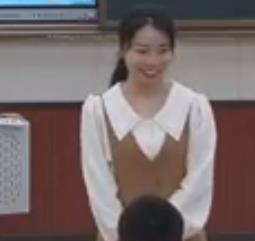 �M����С�W�Z�ĵڶ��á��p�����n�ý̌Wչʾ�n��Ԫ���x�������Ӳÿp�ͼ�����͡�����ؕ�^��