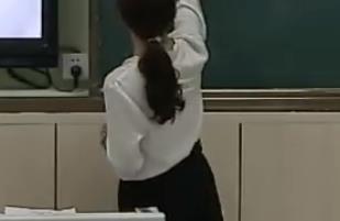 ���Д�(sh��)�W(xu��)�������½̲��n�ý̌W(xu��)��(y��u)�|(zh��)�n��ِ�˽�A����޵ڶ���(c��)�����¡�ƽ��������(sh��)���\(y��n)�������(bi��o)��ʾ�����c