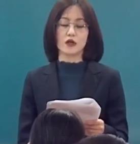 ���С����n���½̲ġ���^��̌Wչʾ�����n�̌Wչʾ�����Һ��������Һ����ĈD�������еڶ��߼��ЌW �R