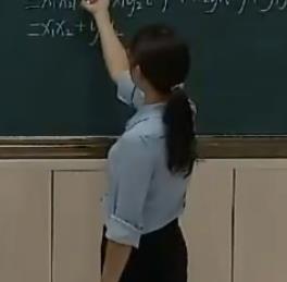 �½̲��˽�A����Д��W���޵ڶ��ԣ�ʡ���|�n��6.3.5 ƽ�����������e�����˱�ʾ