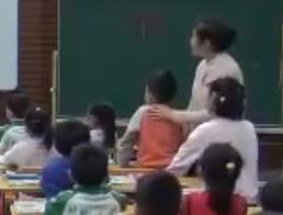 С�W�Z�Ĳ����˽��n�˰�һ�꼉�σԡ����졷��һ�n�r_�����к���^��΢С�W