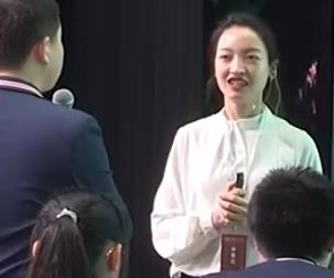 重慶市初中英語優質課大賽現場課視頻人教版《Go for it》八年級Unit 6 Section A 2d Unit 6 I'm going to study computer science李