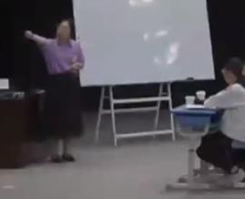 第17屆全國(guó)初中英語教師教學(xué)基本功大賽現(xiàn)場(chǎng)課_八年級(jí)下冊(cè) Unit4 Why don't you talk to your parents 單元復(fù)習(xí)課-吉林