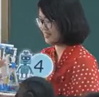 ȫ��С�W(xu��)��Ϣ���g(sh��)��(y��u)�|(zh��)�nչʾ������СС���߾��̎������W(xu��)��(x��)ʹ�á��l���Дࡷ