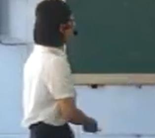 �˽̰���Д��W���꼉�σԡ���Ԫһ�η��̽M�Ľⷨ����������