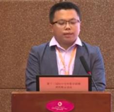 ��ʮ���ó������ꔵ�W�̎��n��չʾ�f�n����䛡��������xɢ�̶ȡ���