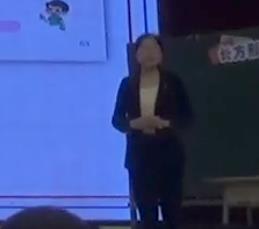 �V�|ʡ��ʮ����С�W���W�̎��f�n��ِҕ�l���L���ε���e��