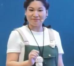 �ؑc�е����С�W�����̎��n�ý̌W����չʾ�˽̰���꼉�������cС����